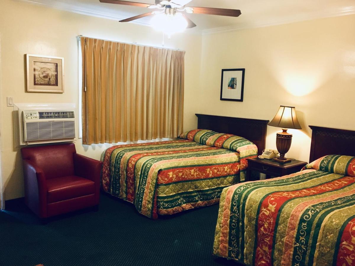 Los Feliz Hotel Glendale Bagian luar foto
